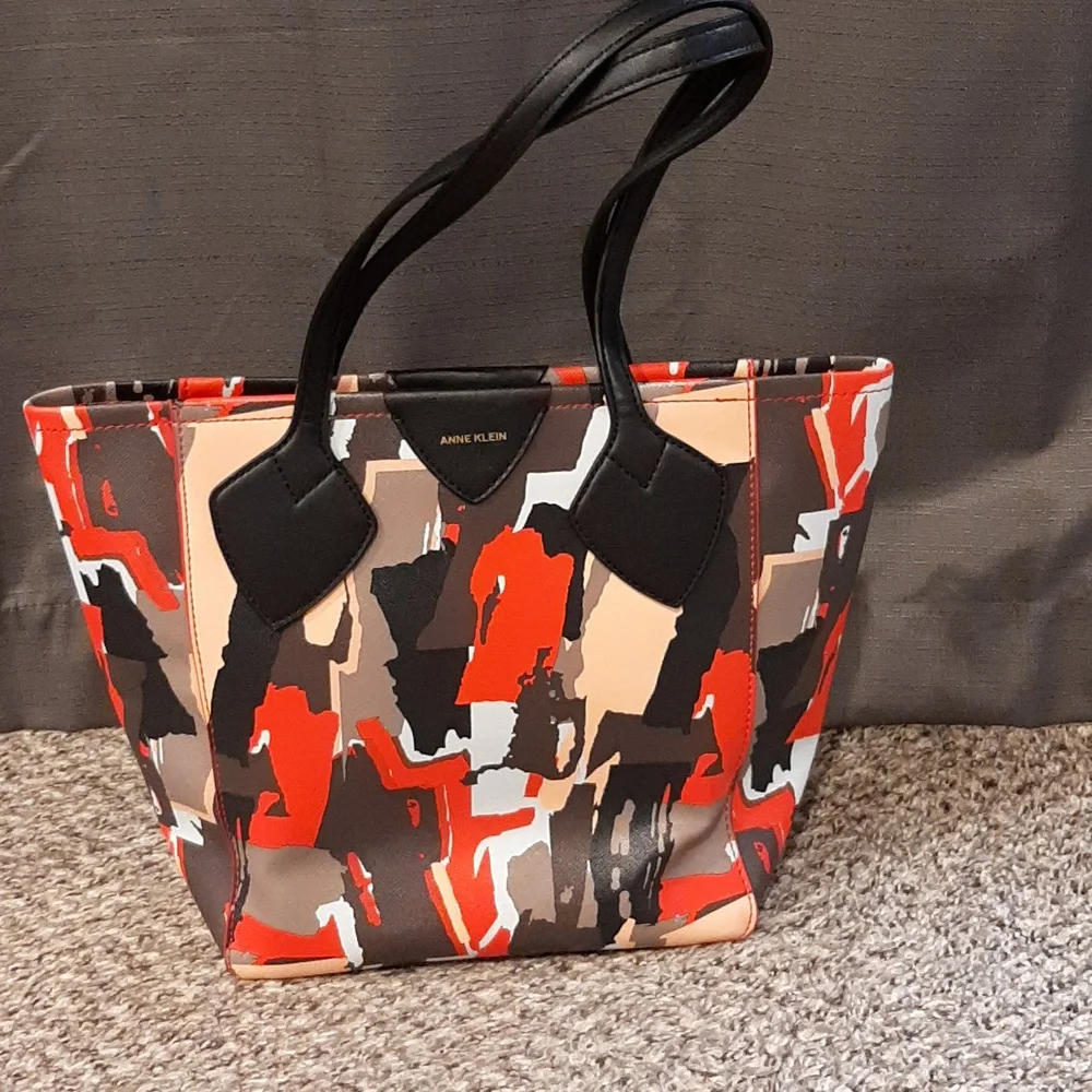 Colorful And Klein Handbag/Purse - Picture 3 of 9